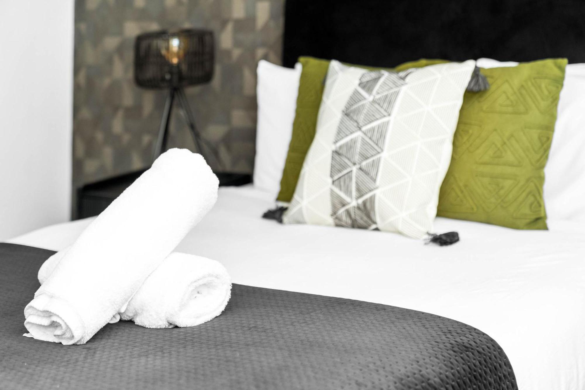 Luxury Apartment - Secure Parking - Gated Development - Near Jq & Birmingham City Centre 6Sh Ngoại thất bức ảnh